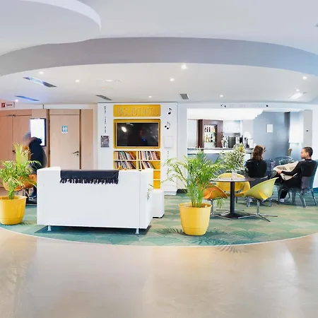 Ibis Styles Lyon Sud Vienne Hotel
