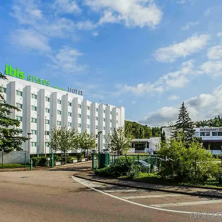 Hotel Ibis Styles Lyon Sud Vienne 3*