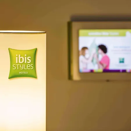 Ibis Styles Lyon Sud Vienne Hotel