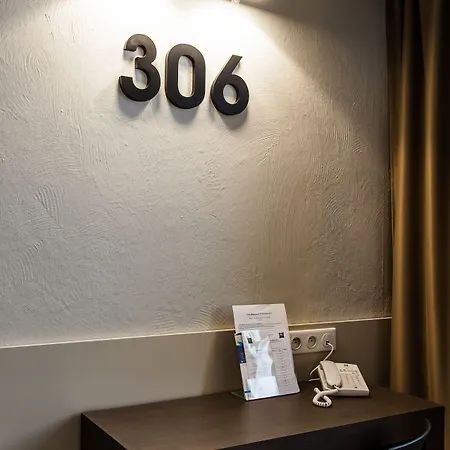 Hotel Ibis Styles Lyon Sud Vienne 3*