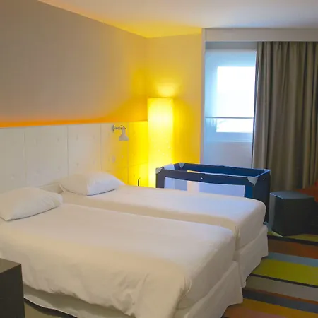 Ibis Styles Lyon Sud Vienne Hotel 3*
