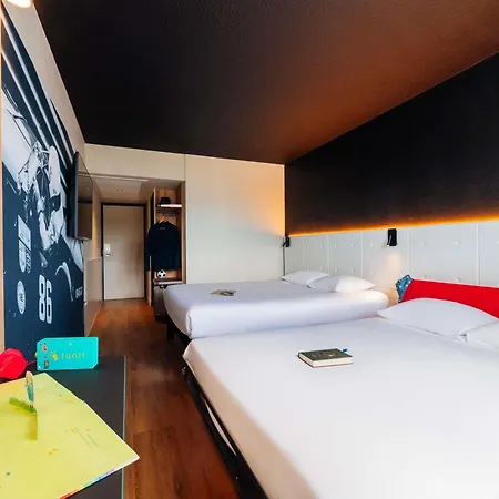 Ibis Styles Lyon Sud Vienne Hotel 3*