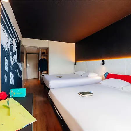 Ibis Styles Lyon Sud Vienne Hotel 3*