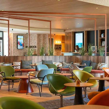 Ibis Styles Lyon Sud Vienne Hotel