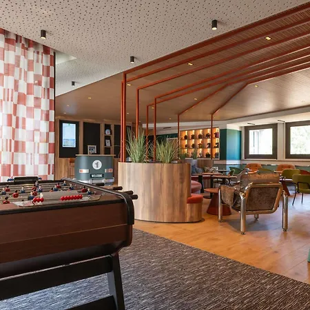 Hotel Ibis Styles Lyon Sud Vienne 3*