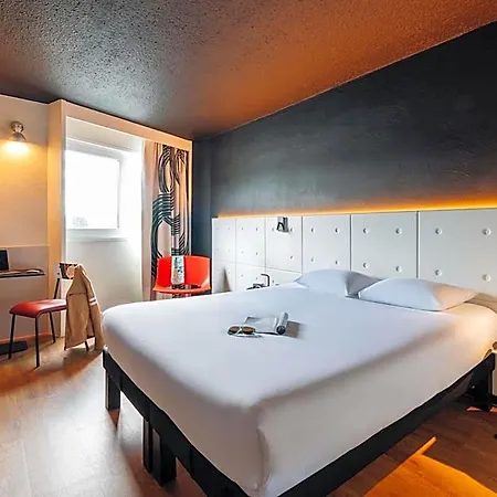 Ibis Styles Lyon Sud Vienne Hotel 3*